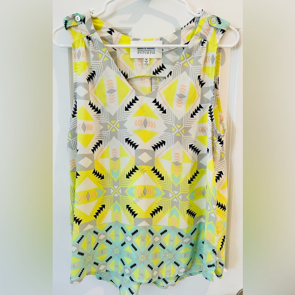 Alice Blue Women’s Blouse Size Medium